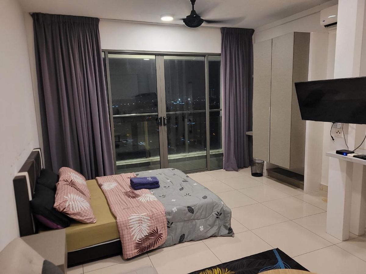 Mha 19 Evo Sulte Soho Bandar Baru Bangi Free Netflix And Wifi Apartment